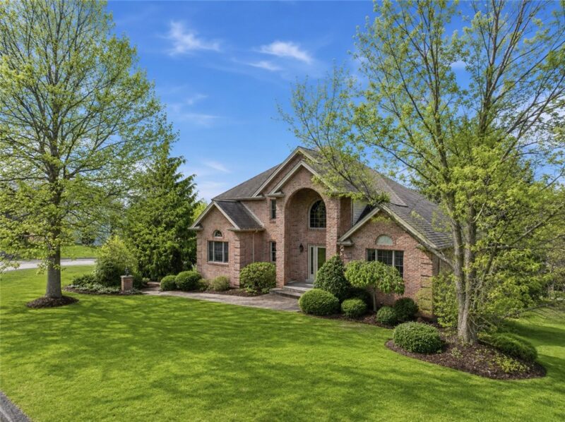1000 Fawn Valley Dr — photo 3