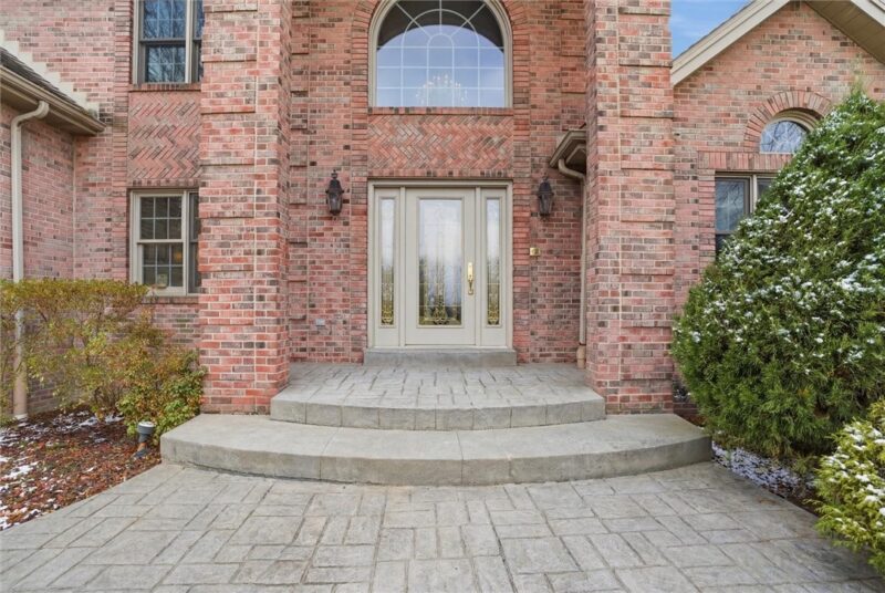 1000 Fawn Valley Dr — photo 4