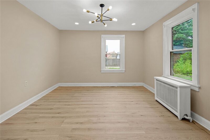 1513 Manor Avenue — photo 7