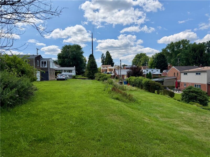 1401 Elliott St — photo 4