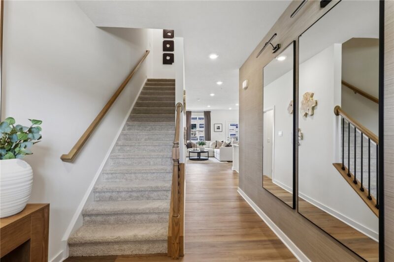 3202 Maple Crest Court — photo 5