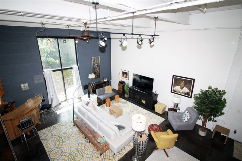 2250 Mary Street 214 — photo 4