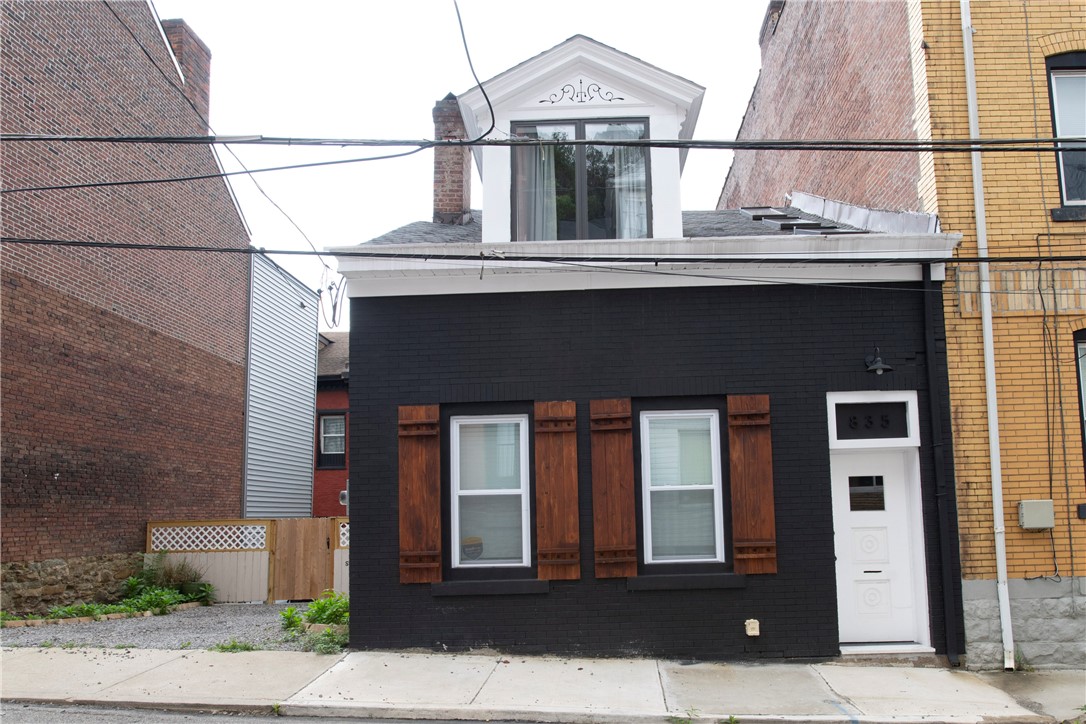 835 Concord St — photo 1