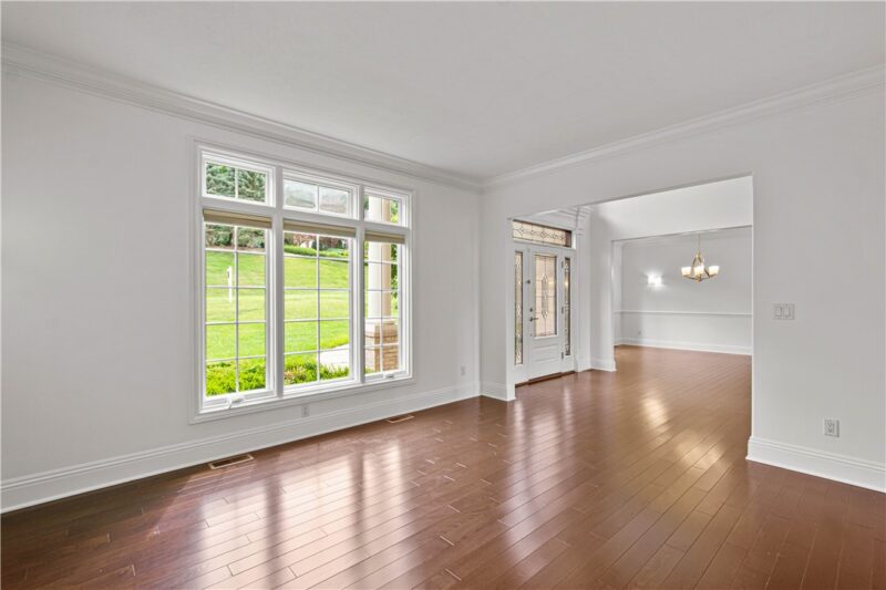 2183 Grandeur Dr. — photo 8
