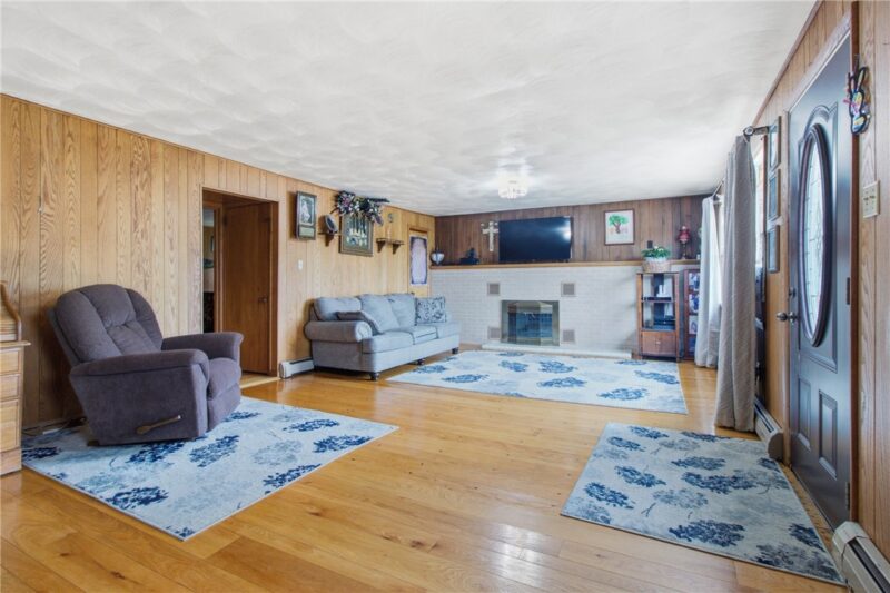 636 Brush Creek Rd — photo 5