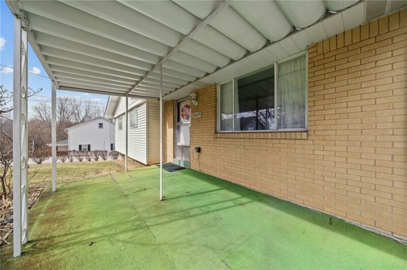 3818 Grant St — photo 3
