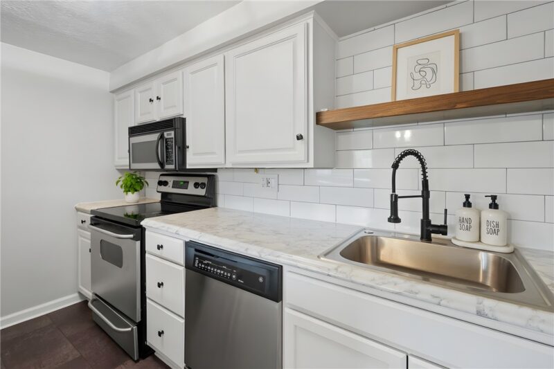 2467 Brook Ledge Road 12B — photo 8