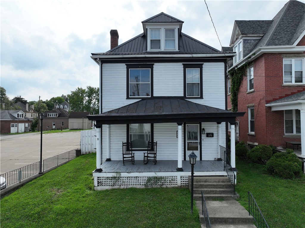 375 N Richhill Street — photo 1