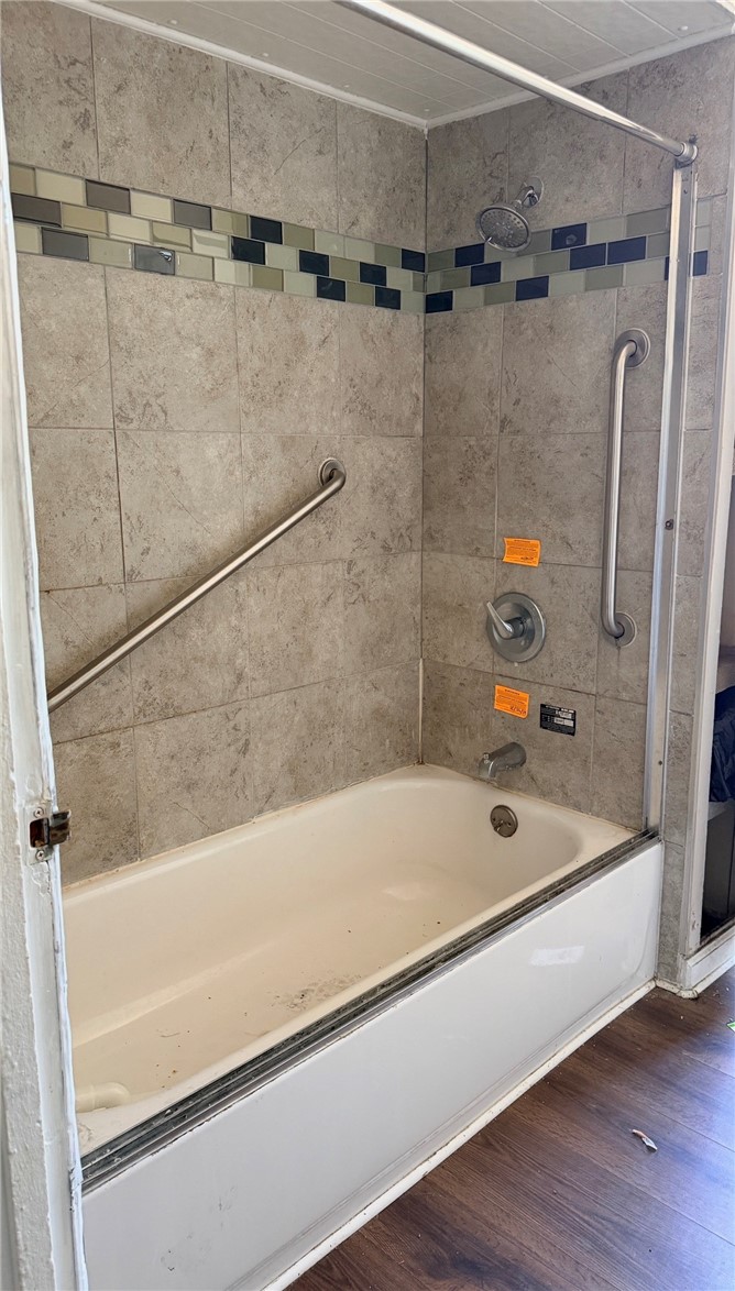 522 Freeland St — photo 8