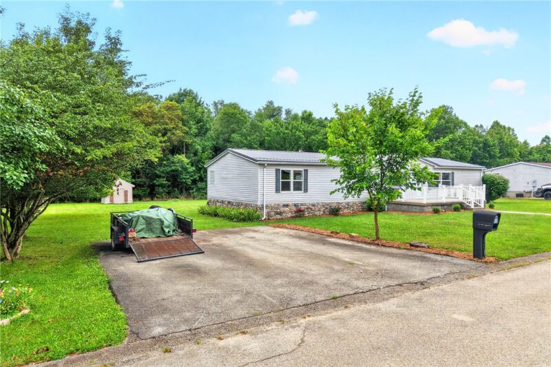 218 Florence Dr — photo 4