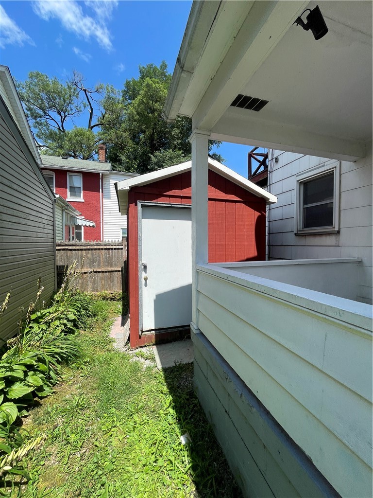 217-219 Chestnut Street — photo 3