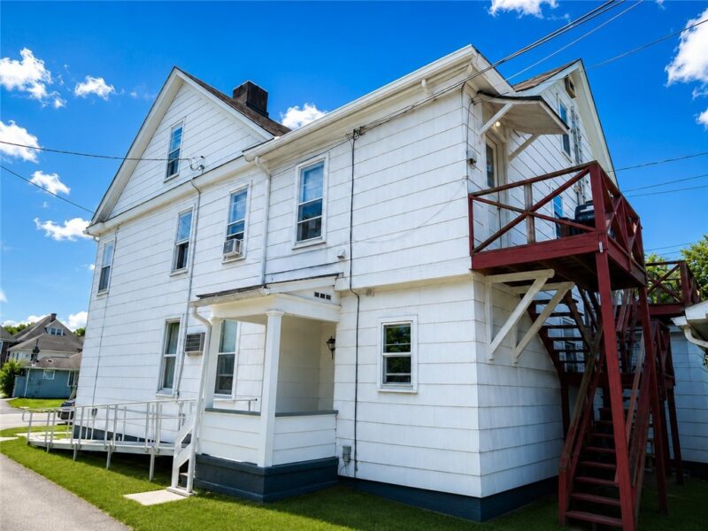 217-219 Chestnut Street — photo 4