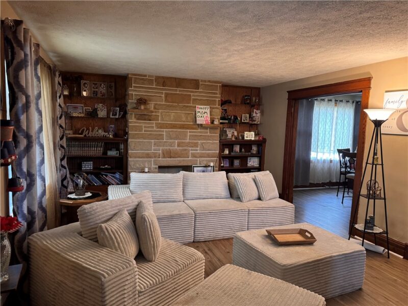 1207 Huron Ave — photo 3