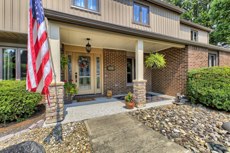 651 Buckingham DRIVE — photo 4