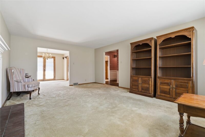 38 Jefferson Ave — photo 8