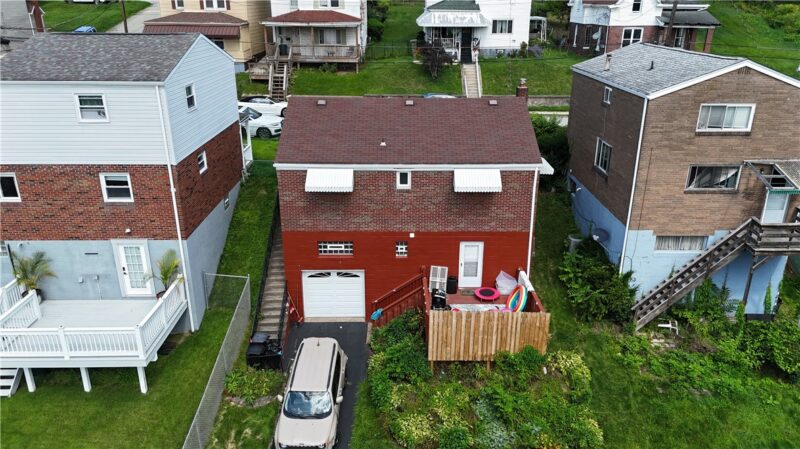 851 Florence — photo 2