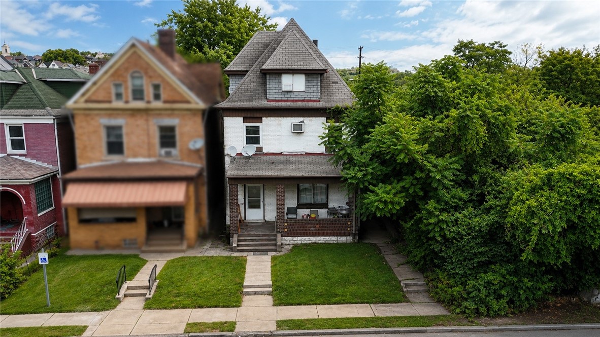 615 Sunnyside Ave — photo 1