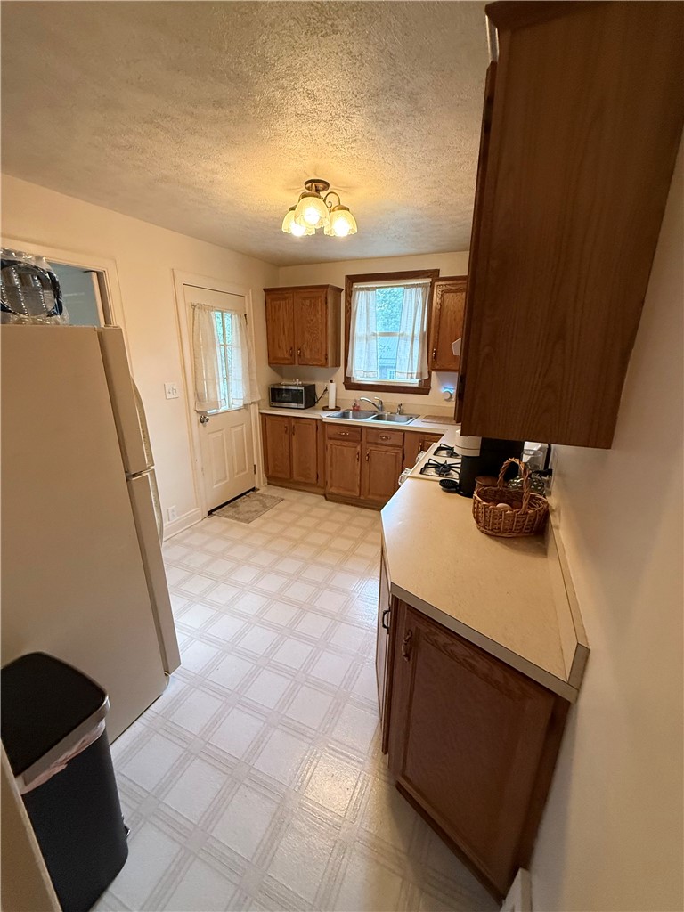 3941 New Castle Rd — photo 8