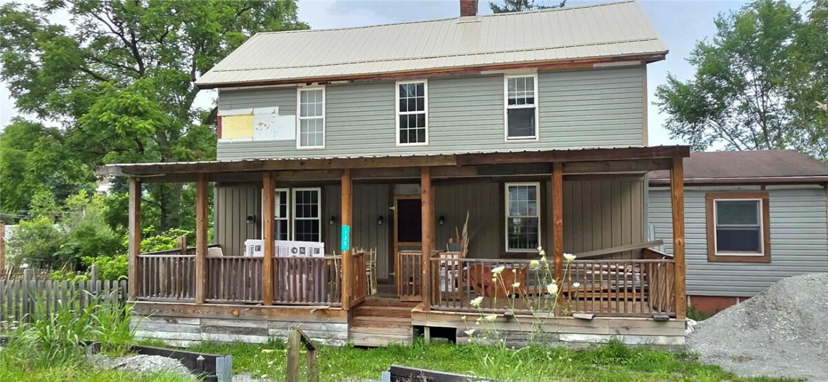 135 Landfill Rd — photo 1