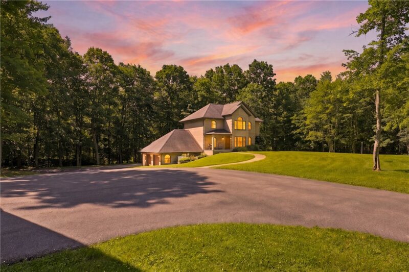 389 Stepping Stone Road — photo 2