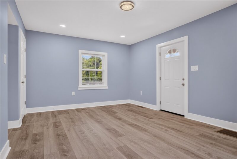112 Locust St — photo 5