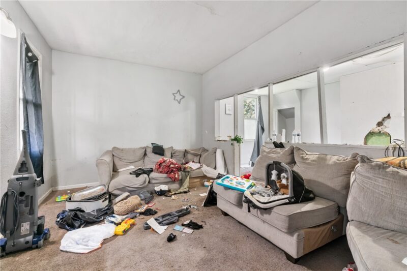 132 Fairview Ave — photo 6