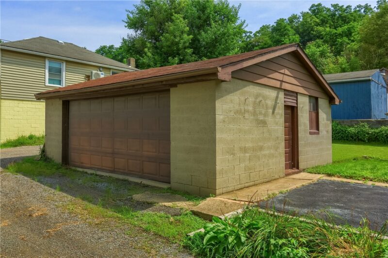 409 E Reynolds St — photo 6