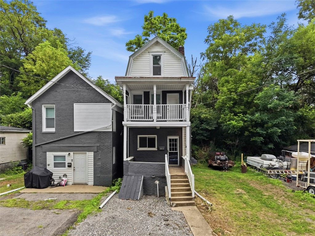 330 Nesbitt St — photo 1