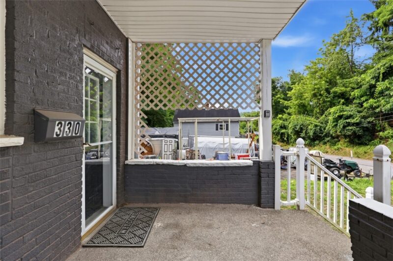 330 Nesbitt St — photo 4