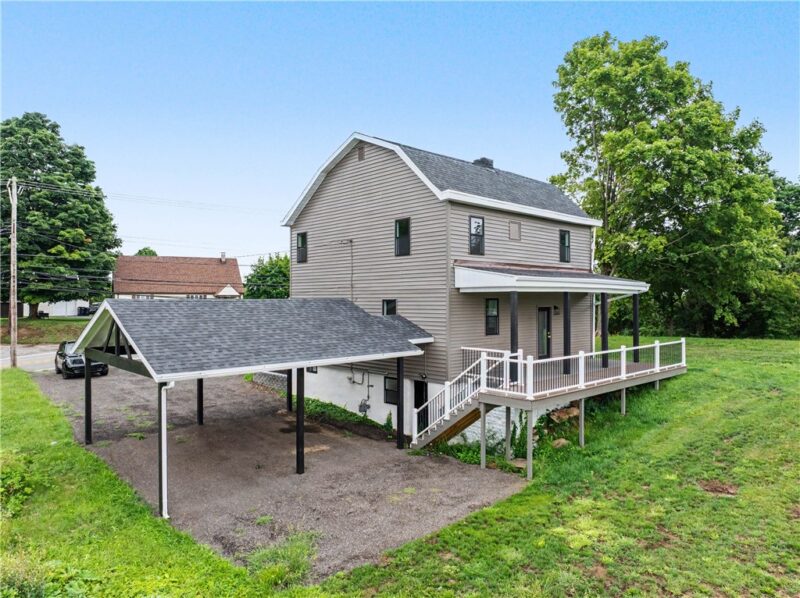 1076 Chapel Rd — photo 4
