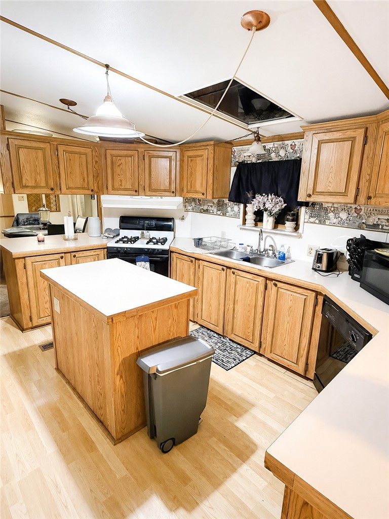 31 Oakview Dr — photo 3