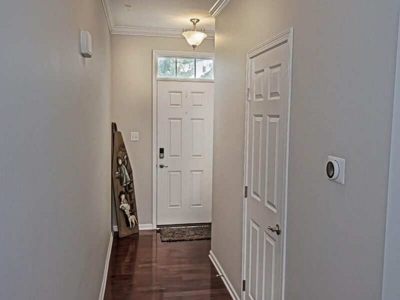 352 Maple Ridge — photo 2