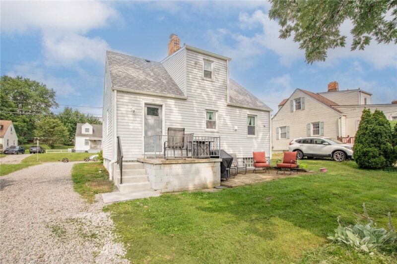 141 S Duffy Rd — photo 2