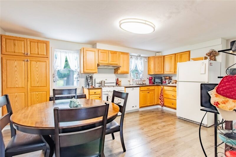 141 S Duffy Rd — photo 4
