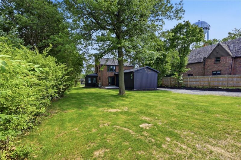 103 Belmont Rd — photo 2