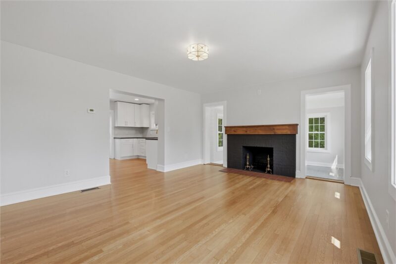 103 Belmont Rd — photo 6