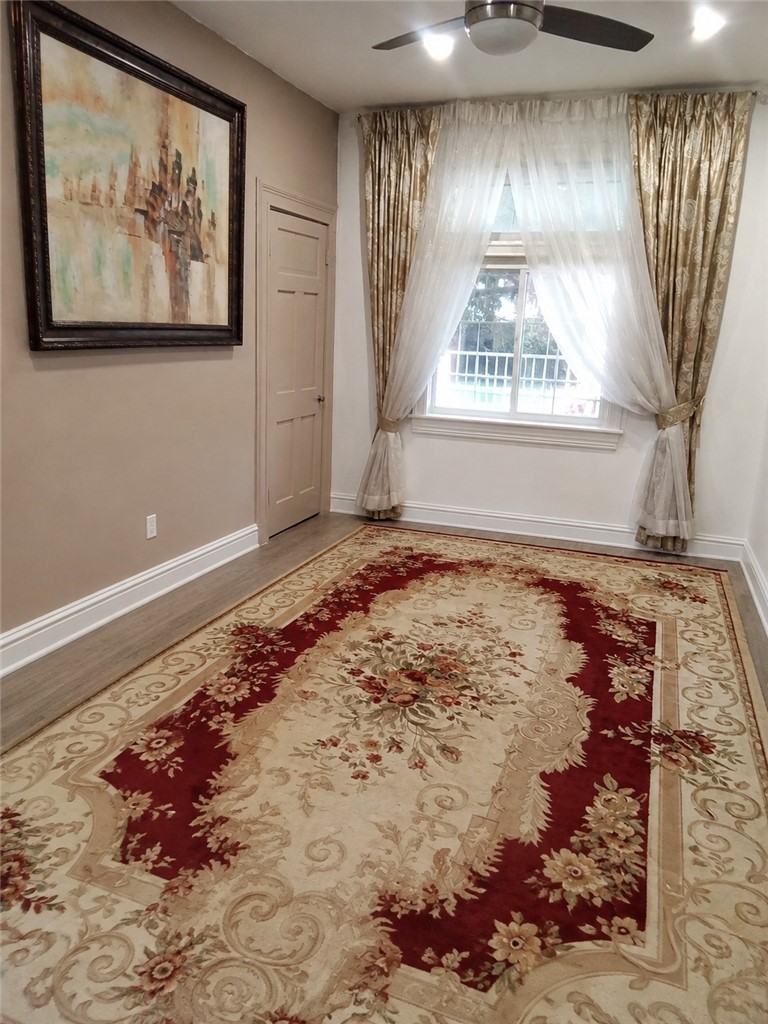 2120 Columbia Ave — photo 6