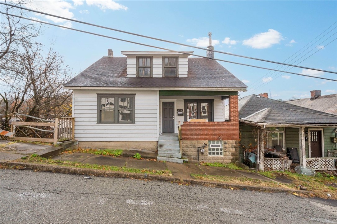 927 Lynn Ave — photo 1