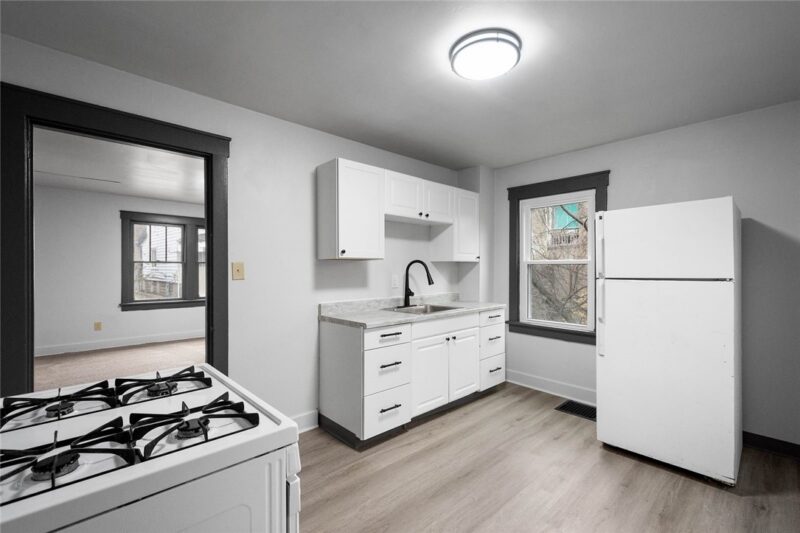 927 Lynn Ave — photo 5
