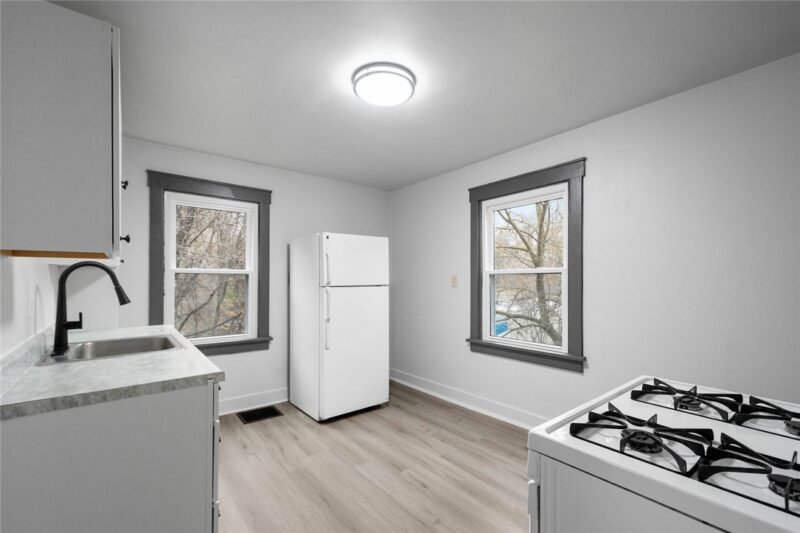 927 Lynn Ave — photo 7