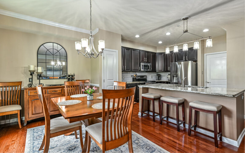 810 Fairgate DRIVE — photo 7