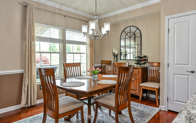 810 Fairgate DRIVE — photo 8
