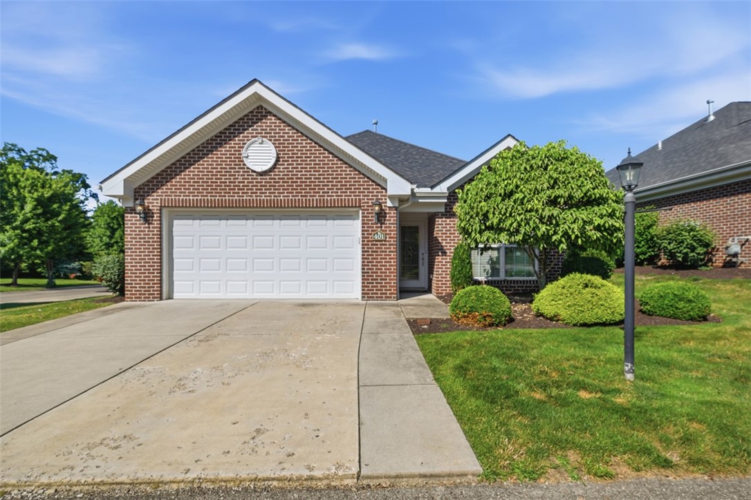 401 River Glen Dr — photo 1