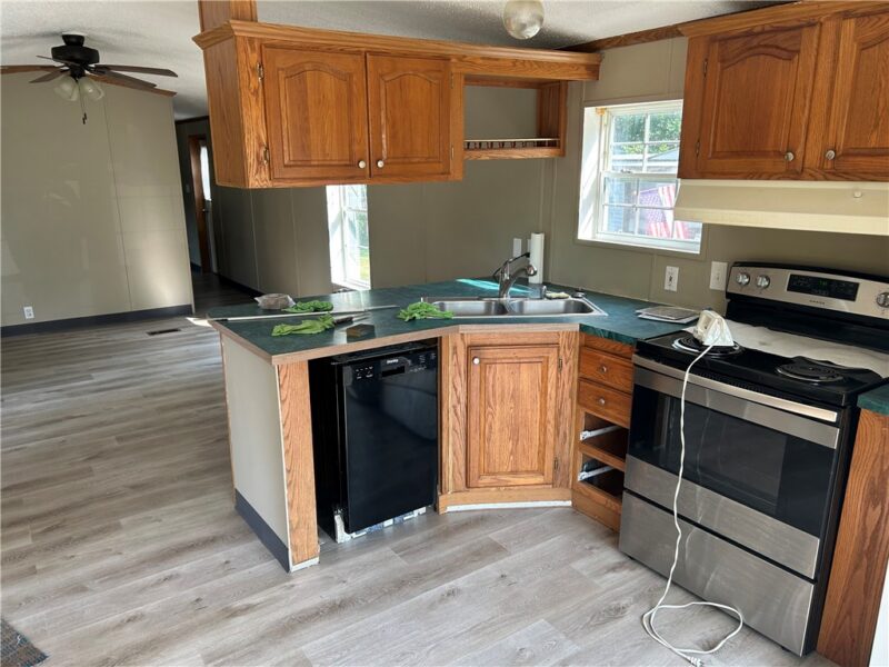 10 Grubbs Rd 301 — photo 3