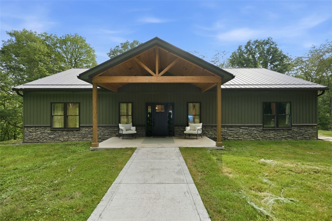 521 Creek Rd — photo 1