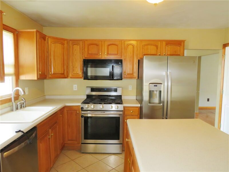 113 Kilarney Dr — photo 8