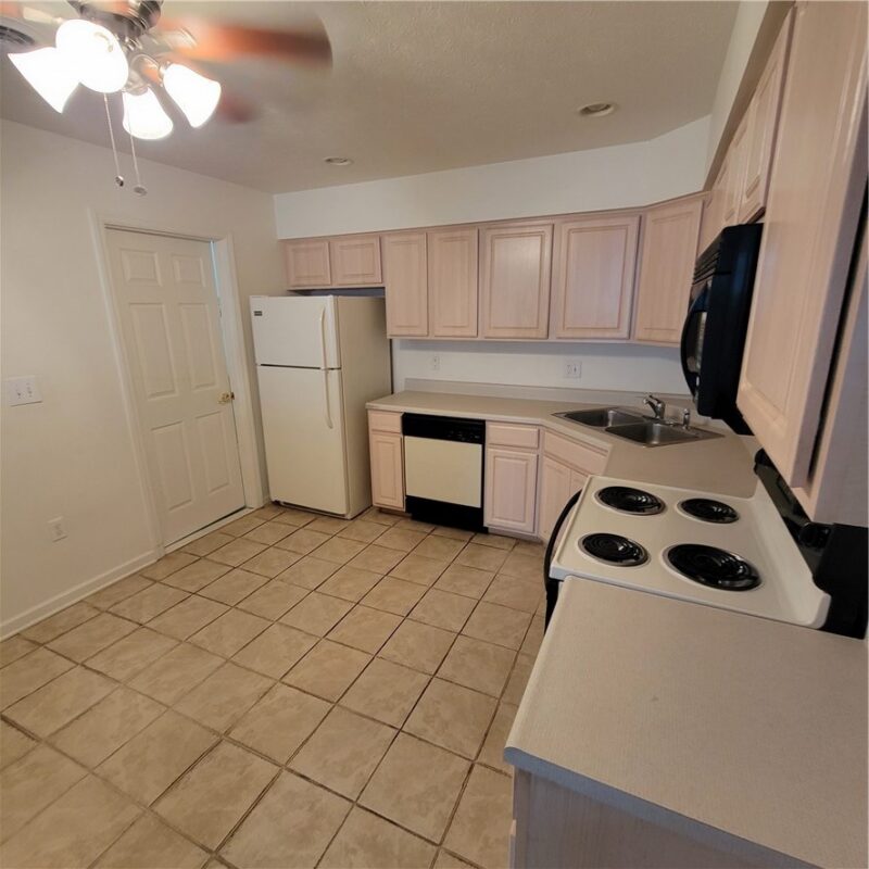 317 Allandale Dr — photo 4