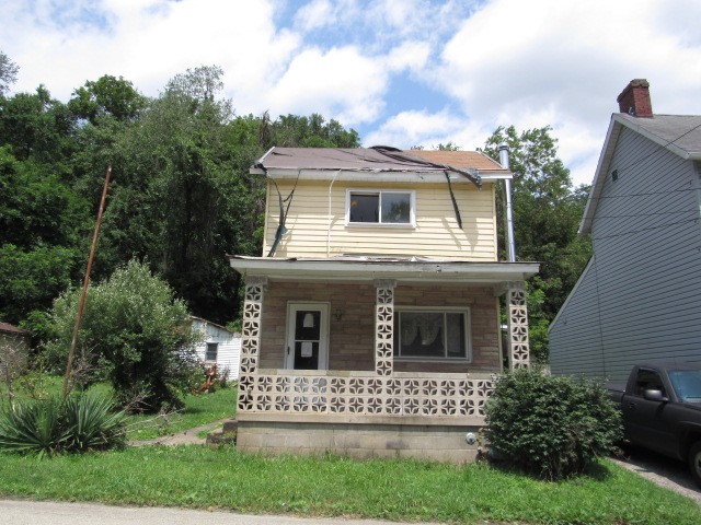 1025 Pike Run Drive — photo 1