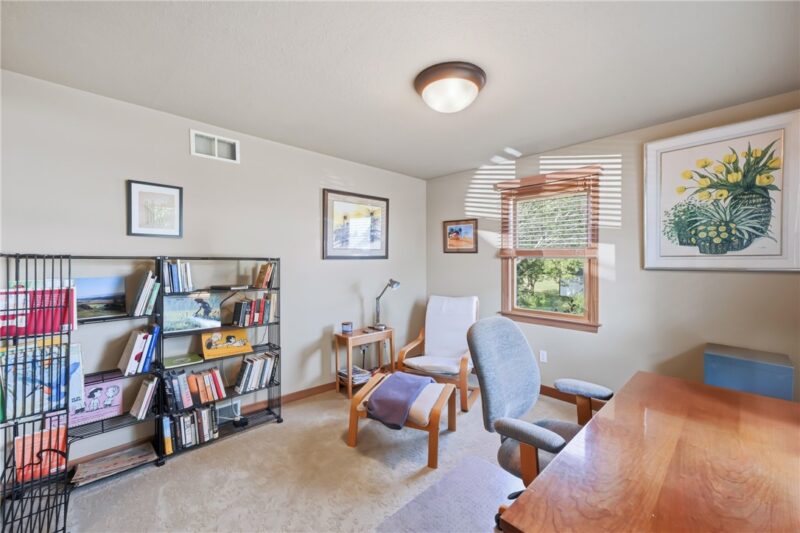 673 Chesapeake Ct — photo 7
