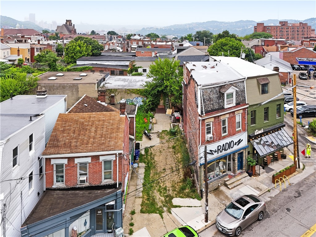 4118 Main St — photo 1